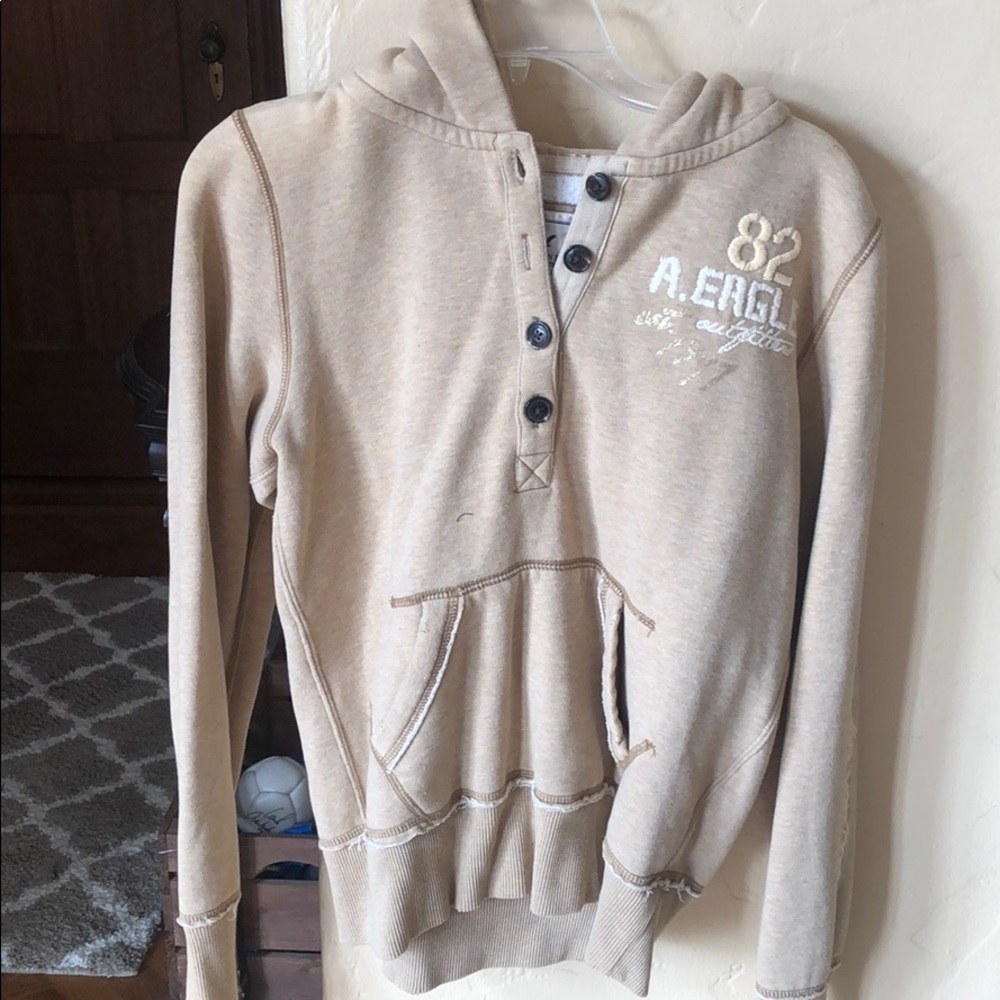American Eagle buttoned sweatshirt